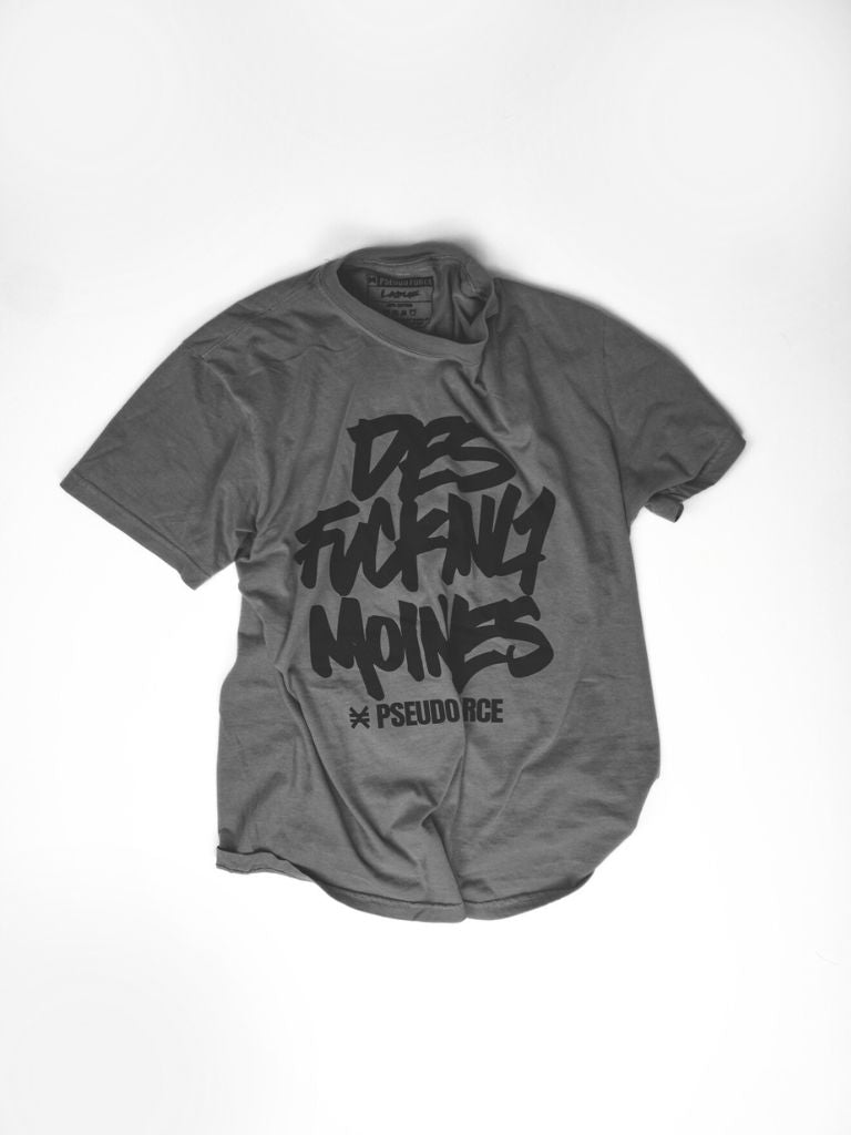 DES FUCKING MOINES GRAY TEE