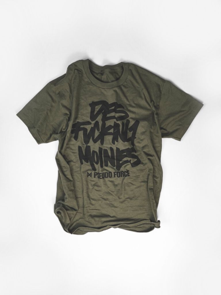 DES FUCKING MOINES GREEN TEE